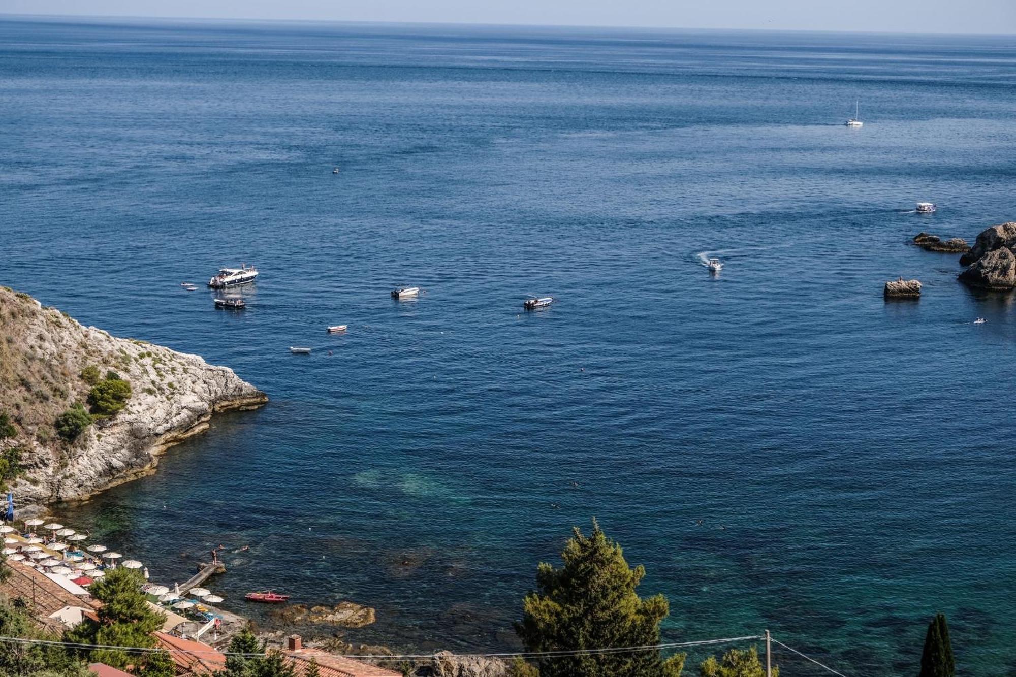 Apartment Isola Bella Luxury View