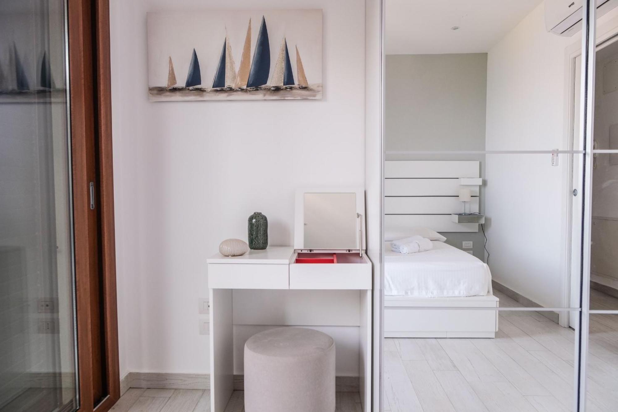 Isola Bella Luxury View Apartment